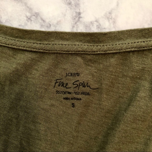 J. C R E W : Olive Green “Fine Spun” Stretch Tee - Picture 5 of 8